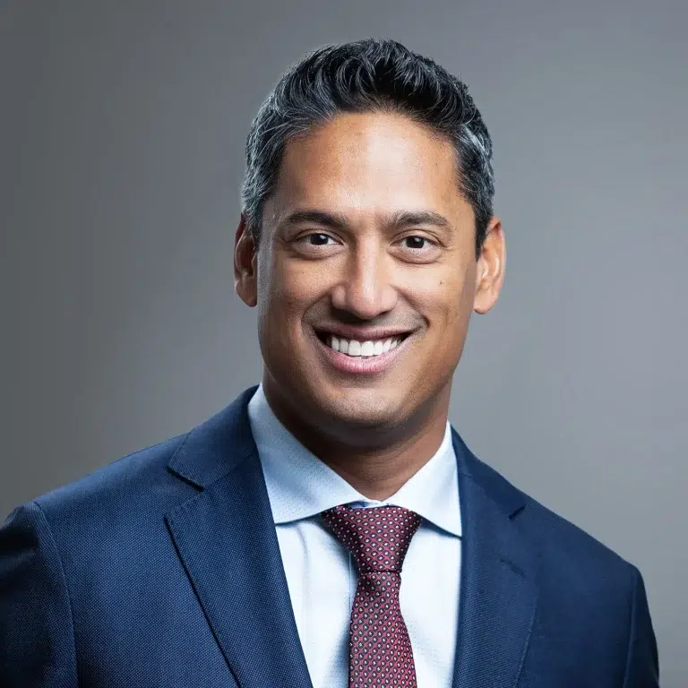 Rueben Nair MD, knee surgeon reno, shoulder surgeon reno, hip scope reno, sports medicine doctor reno